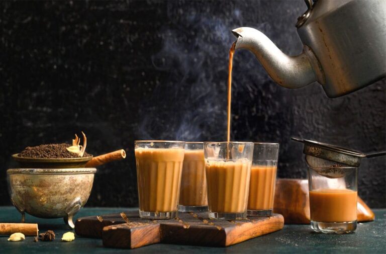 चाय पीने से शरीर को होते हैं ये खतरनाक नुकसान, जानकर होश उड़ जाएंगे chai pine ke nuksan