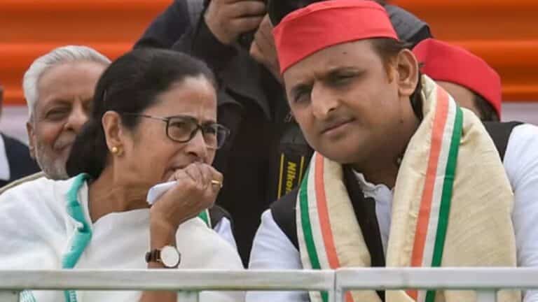 ‘हमसे दो गलतियां हुईं… अब हम टारगेट पर हैं’, ममता से मुलाकात के बाद अखिलेश यादव का बड़ा बयान Akhilesh Yadav meets Mamata Banerjee