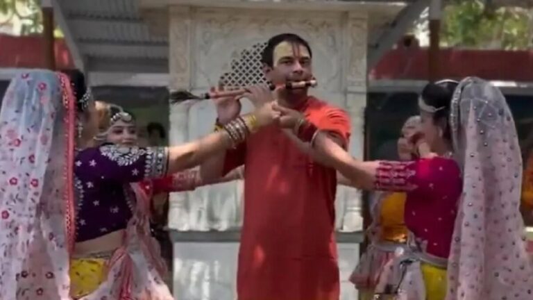 तेज प्रताप यादव की नई पारी, भोजपुरी फिल्म भोजपुर के मोहन के लिए वृंदावन में काजल राघवानी संग की शूटिंग Tej Pratap Yadav Bhojpuri Film Shooting