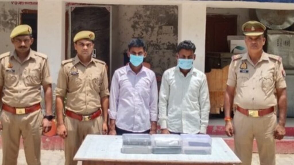 प्रलोभन देकर धर्मांतरण कराने का आरोप, हरदोई में पुलिस का बड़ा एक्शन, दो गिरफ्तार, चार पर केस Hardoi Conversion