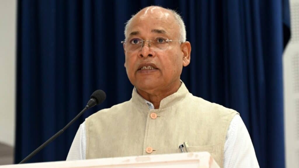 अवध यूनिवर्सिटी में 31वें दीक्षांत समारोह का भव्य रिहर्सल, कुलपति ने स्वर्ण पदक वितरण का किया पूर्वाभ्यास convocation rehearsal 2026
