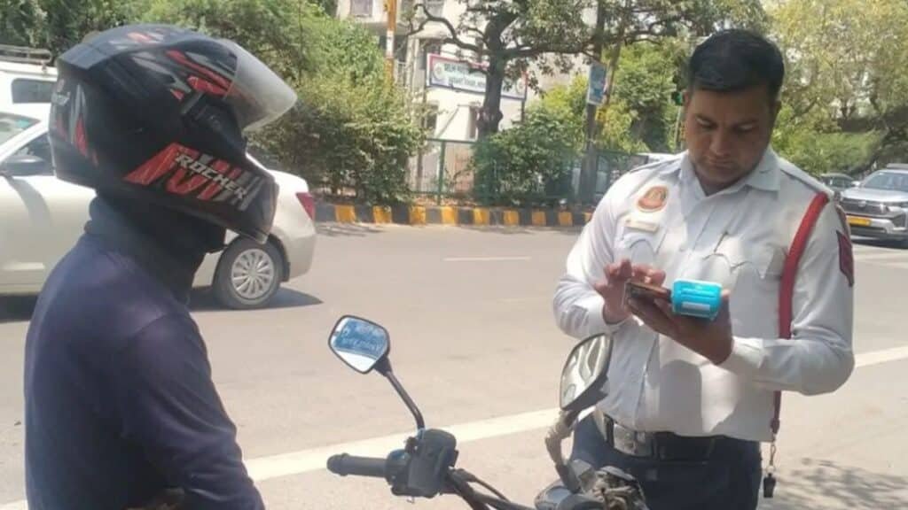 Delhi e challan rule