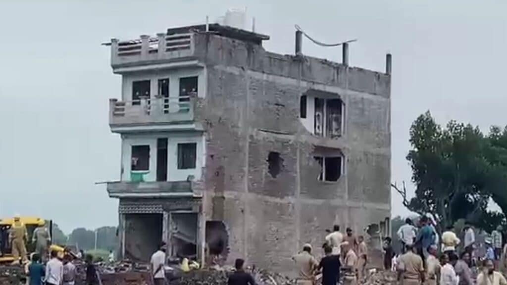 Kaushambi Blast