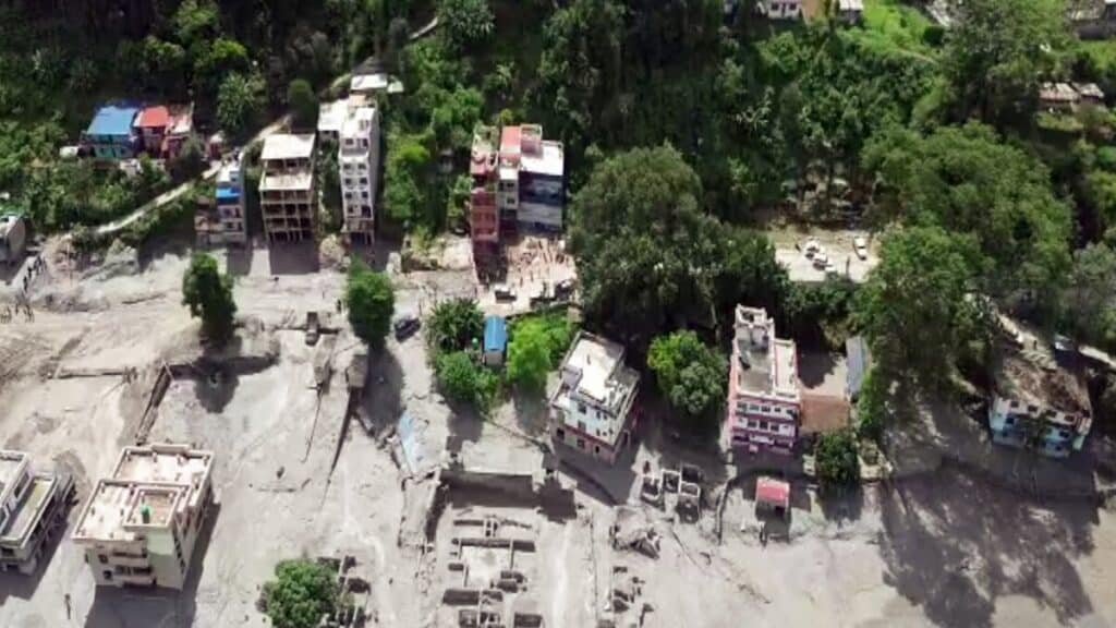 नेपाल में बाढ़ ने मचाई भारी तबाही, मृतकों की संख्या 1,252 पहुंची; 4,216 लोग अब भी लापता Nepal Flood