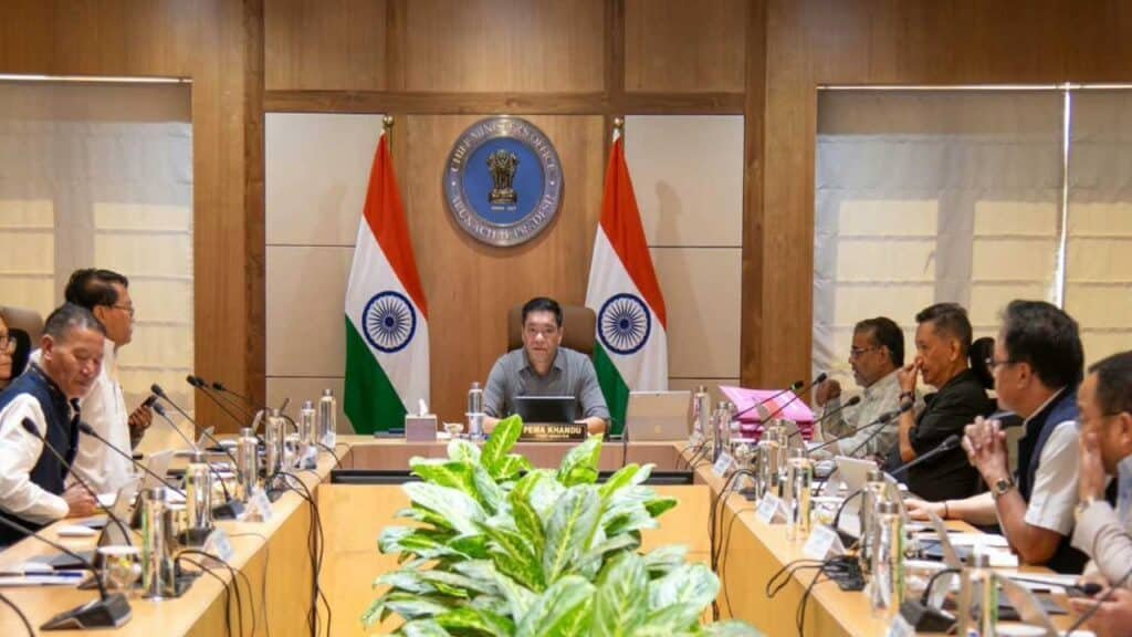 नरेंद्र मोदी के 25 साल के नेतृत्व पर अरुणाचल कैबिनेट ने जताया आभार, विकास कार्यों को बताया अहम Arunachal Cabinet
