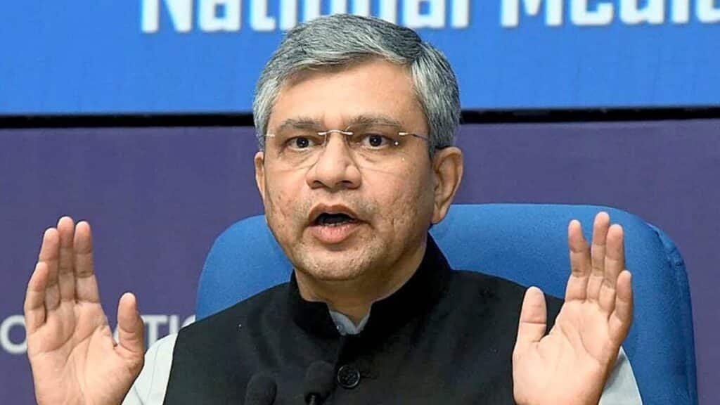 सेमीकंडक्टर में आत्मनिर्भर बनने के लिए भारत को क्या करना होगा? अश्विनी वैष्णव ने बताई सबसे बड़ी कमजोरी Ashwini Vaishnaw