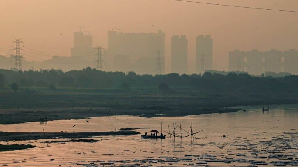 यमुना की सफाई के लिए उतरे 35 हजार लोग, एक सुबह में 76 टन से ज्यादा कचरा साफ, 22 अक्टूबर को अमित शाह देंगे दिल्ली को 8,941 करोड़ की सौगात Delhi Yamuna Cleaning