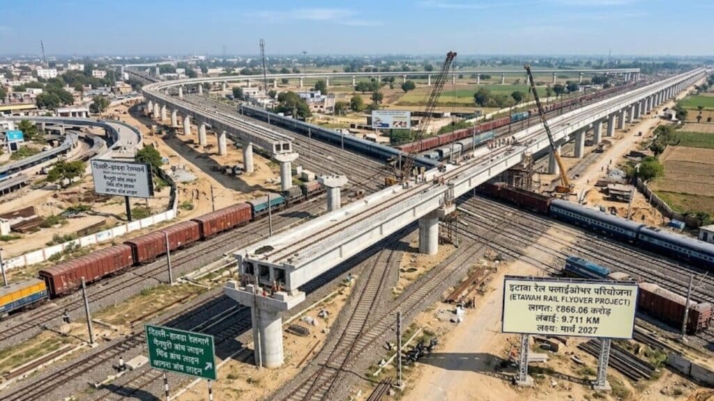 दिल्ली-हावड़ा रूट पर बदलेगी तस्वीर! इटावा में बन रहा 9.7 KM लंबा रेल फ्लाईओवर etawah railway flyover