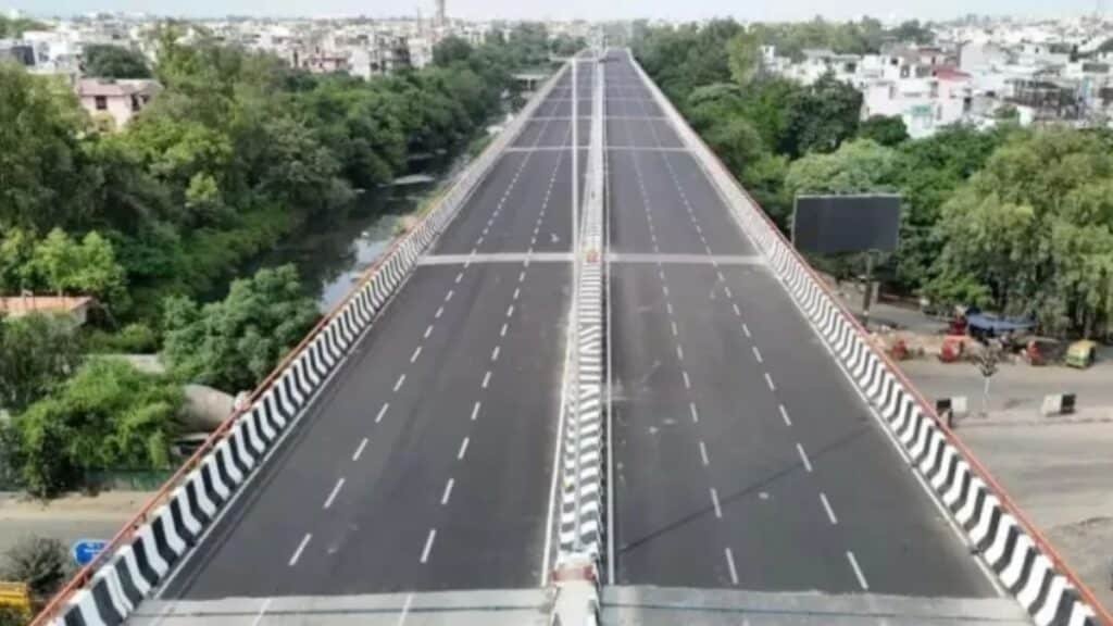 किसी की पूरी तो किसी की आधी जमीन जाएगी… 20 गांवों के 2000 किसानों की चिंता के बीच 4 गुना मुआवजे का भरोसा vindhya purvanchal sparsh expressway