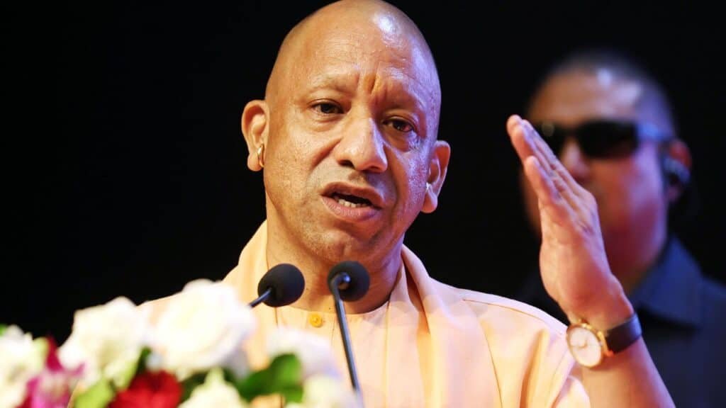 योगी सरकार के 9.5 साल का हिसाब! अपराधियों पर जीरो टॉलरेंस से लेकर महिला सुरक्षा तक, CM ने गिनाईं बड़ी उपलब्धियां yogi adityanath